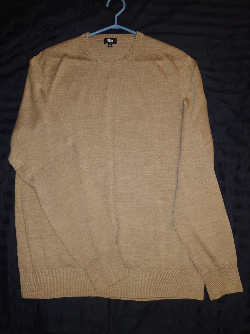 Uniqlo Men’s Crewneck Sweater in Camel Brown